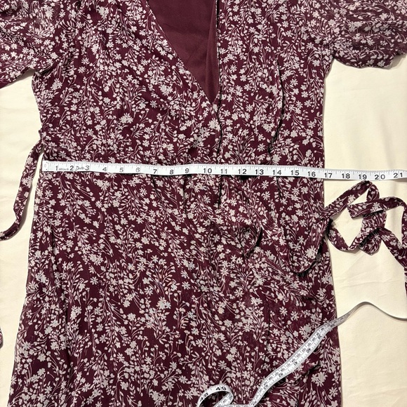 Miami Mini Wrap Dress in a Wine Red Floral Print - Picture 3 of 8